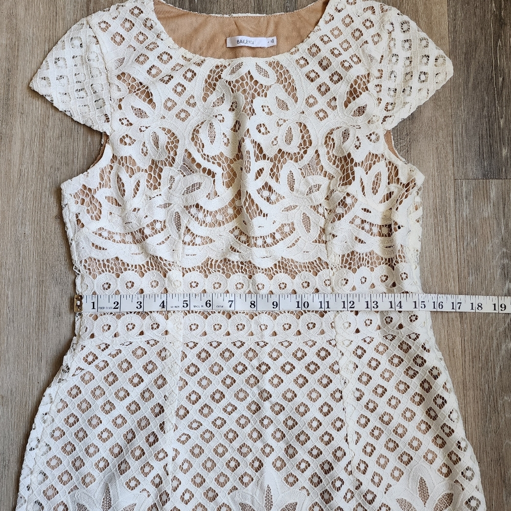 Gorgeous Bailey44 Daffodil white dress - Picture 6 of 16